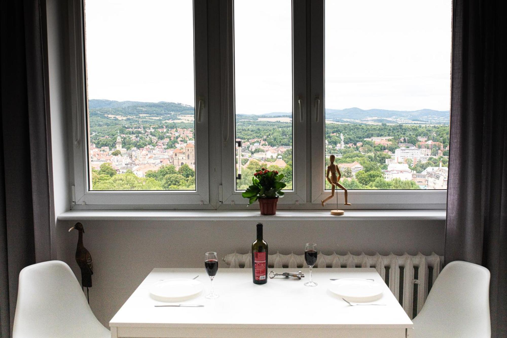 Na Chmury I Gory - Apartament Kłodzko Buitenkant foto